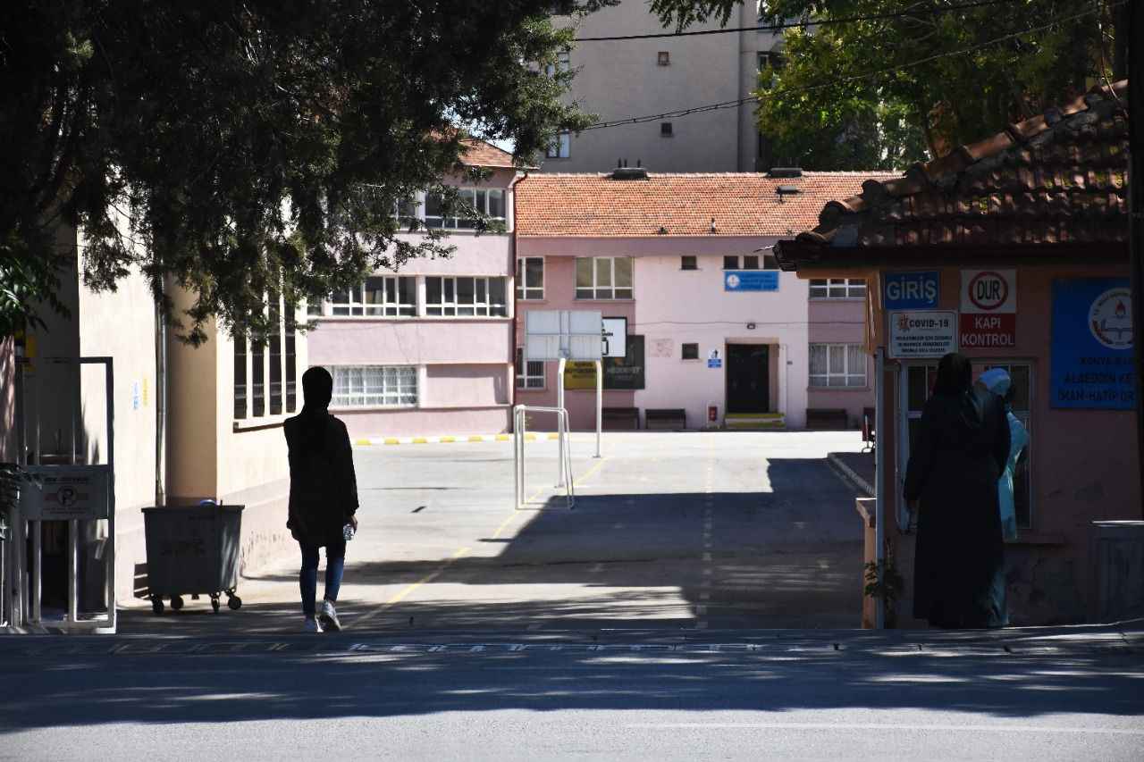 Sabah saatlerinde başlayan LGS 2021 maratonu sona erdi.